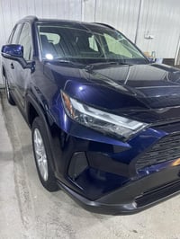 رف فور موديل ٢٠٢٤  فول مواصفات هايبرد فور ويل بدون ايرباك حادث خلفي ٠٧...