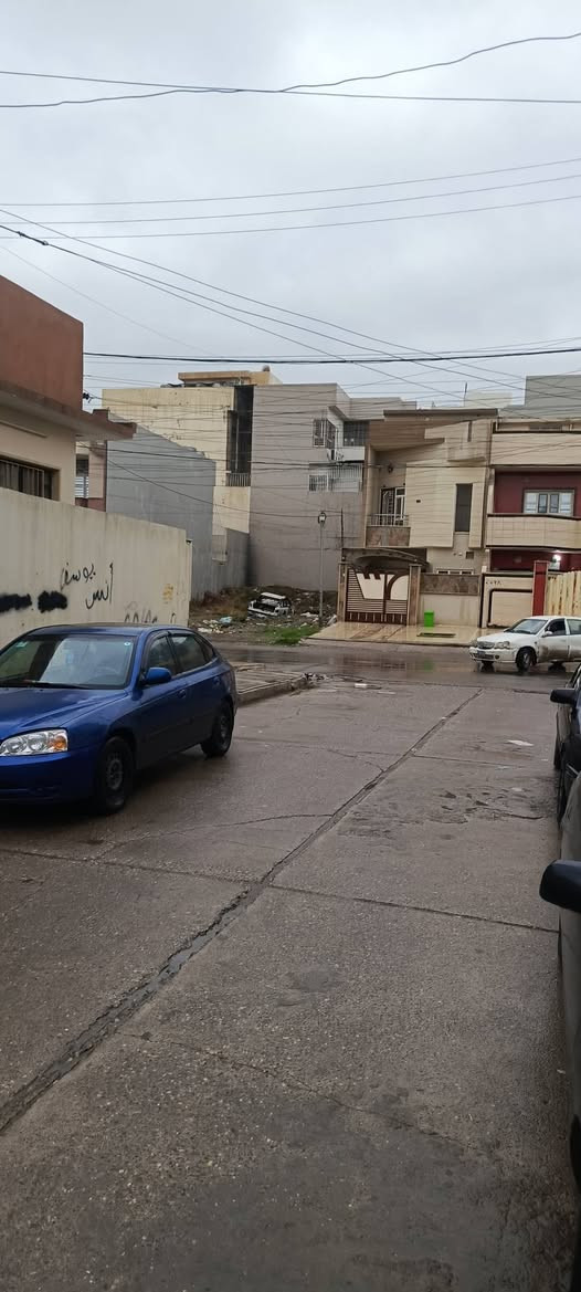 عروض مكتب اساور للعقارات 
دار للبيع في حي الصديق الاولى
سعر مناسب
بناء حديث 
موقع مميز جدا قريب من سايدين
المربع الاول 
شروق تام
البيت فارغ استلام فوري
شرط التحويل
سند طابو الزهور
شارع تبليط 10 متر
100 متر طابقين
سعر مناسب
لمعرفه السعر اكتب تم ليصلك على الخاص
للاستفسار زياره المكتب سايدين البحرين مقابل مطعم احمد الحاج صلاح
***********
***********
