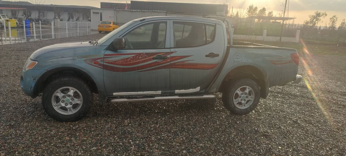 ام سیارەبۆفڕۆشت گێڕومکینەبەشرتە مۆدیل   2009 سعر60  ورقەژم***********
