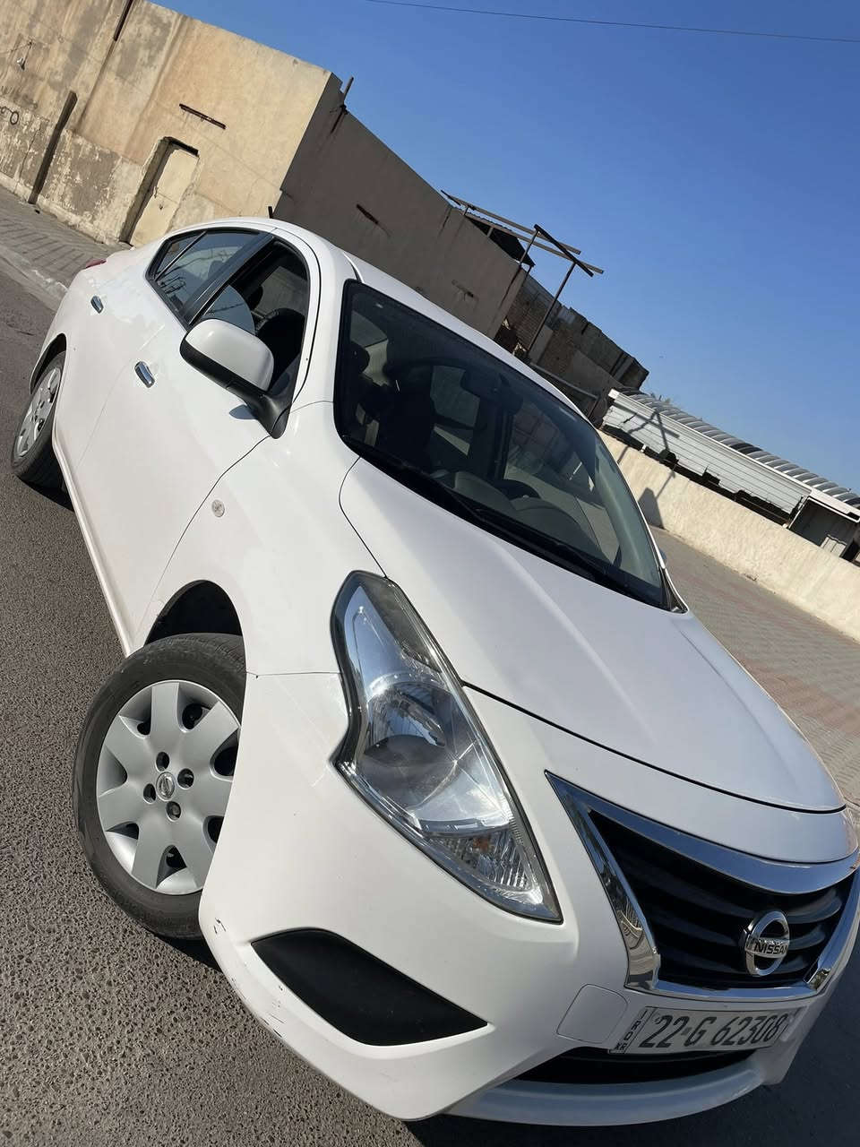 السلام عليكم شباب نيسان سني 2021 هندي ماشيه 118 رقم أربيل كفاله من الصبغ حتى الدعميات بيها بارد جوه قبق البانزين شبر وبيه كم حالوبه بل قماره ممبينه بس بل سونار كير محرك تبريد على وضع الشركه حساس خلفي واسبايدر اصلي السعر 112 مكانه بغداد حي الجامعه وأي استفسار حاضر ***********
