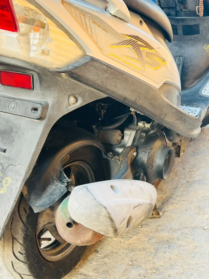 ماكس عدله 49 بلاديه من طول لطول فقط ولف مبدل
دراجه ختم واحد 
1️⃣ وملاح من طول لطول 
س٨٠٠ بيه مجال حق جيه ميسان قلعه صالح 
***********
