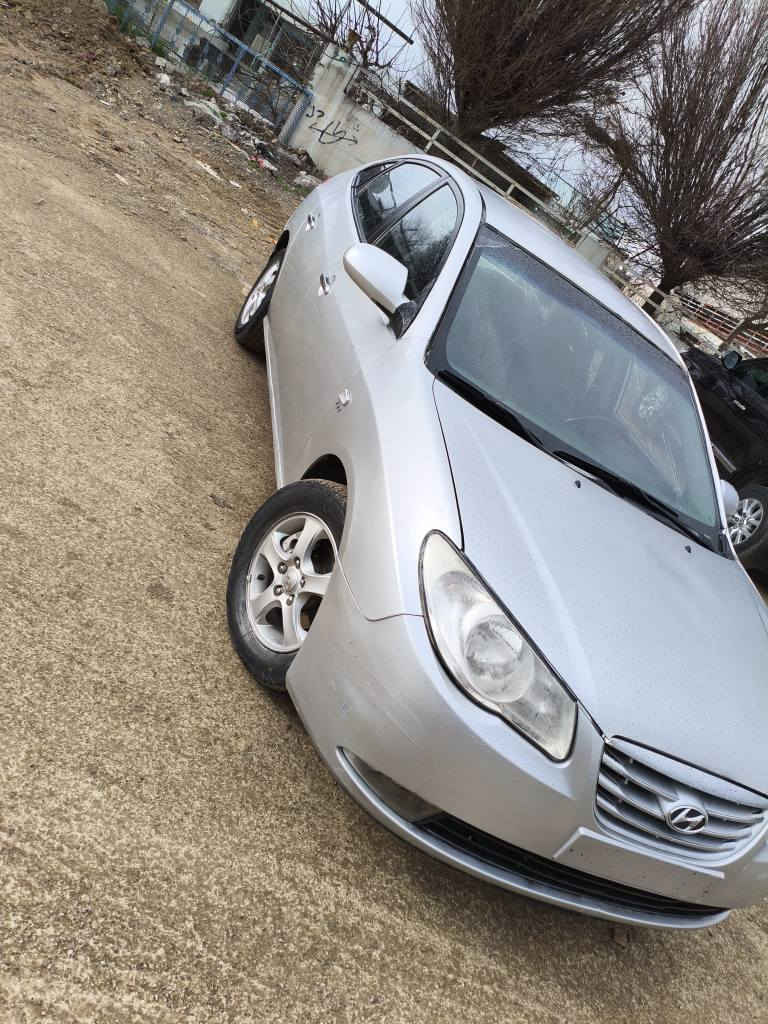 ئاڤینتی 2007بڕاوە علوج سە قفی بە شەرت کە ڤەرگوڕو بە شەرت فوولە بە س سلیت نیە نرخی 46گە ڵاشوین ڕانیە حاجیاوا *********** السليمانية, العراق
