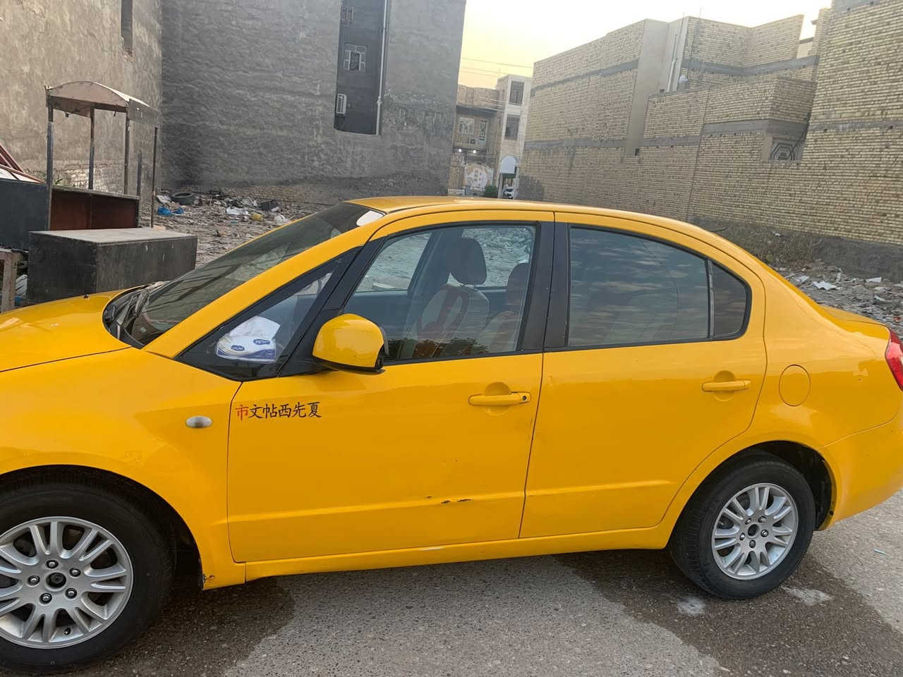 سلام عليكم ورحمة الله وبركاته سياره زازوكي لبيع  نقص تبريد او مشط  فقط بسمي تحويل ثاني يوم سعر ٦٠ ورقه 
***********
