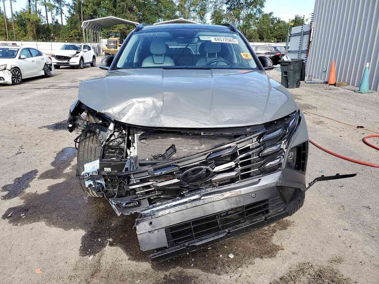 توسان 2025 لمتد فول 5 كاميرات تتقدم وترجع بالبصمة وداتا شو وبانوراما 1/1 لون سمنتي سموك مميز وداخل بيجي

عداد المسافات: 7 الاف ميل

السيارة موجودة بالحرة بالاردن بشركة اليمامة
تدخل بغداد ٣ ايام بعد الاتفاق

السعر: 155 ورقة بعمان
170 واصل بغداد على كتاب شهداء
185 واصل بغداد مكمركة بدون تصليح 

aPmJKNNXAYnORmSTJP
عنوان بغداد شارع فلسطين 
***********
