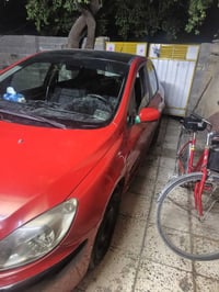 بيجو فرنسي 2005 سعر 45 وبيه مجال 07705854369 خاص مغلق