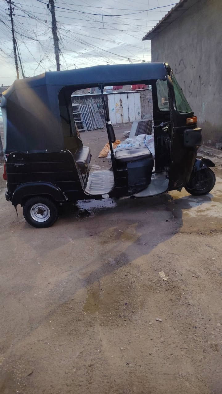 سلام عليكم شباب تكتك مديل 20مرقم بسمي تحويل ثاني يوم  تكتك خير من الله ما بيها معجون ولا مصبوغه تخم تاير كل خياس ما بيها تجي وتشوف بعينك  ملاحضه بيها شبر مشكوك بي مرجع بارد اريدها بسته وربع  *********** مكاني بغداد مشتل شارع مدارس
