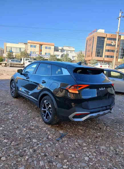كيا سبورتاج 2023 قطعطين صبغ بدون دواخل والشانصي ايرباك طاك راجعين شريكه 

ماشيه ٩ الف فقط 

***********.      سعر 158$

مواصفات فول ماعدا فتحه 

بصمه تشغيل عن بعد 

كشن كهربائي 

كشن هيتر 

كشن كهربائي 

وايرليس مال شحن موبايل 

رادار امامي 

رادار جانبي 

حساسات خلفيه 

شاشه كبيره كاميرا 

ستيرن تحكم من الجهتين 

تبريد مركزي 

ويل كروم 

رقم كاتي تترقم محافظات شماليه شرط الترقيم بغداد
