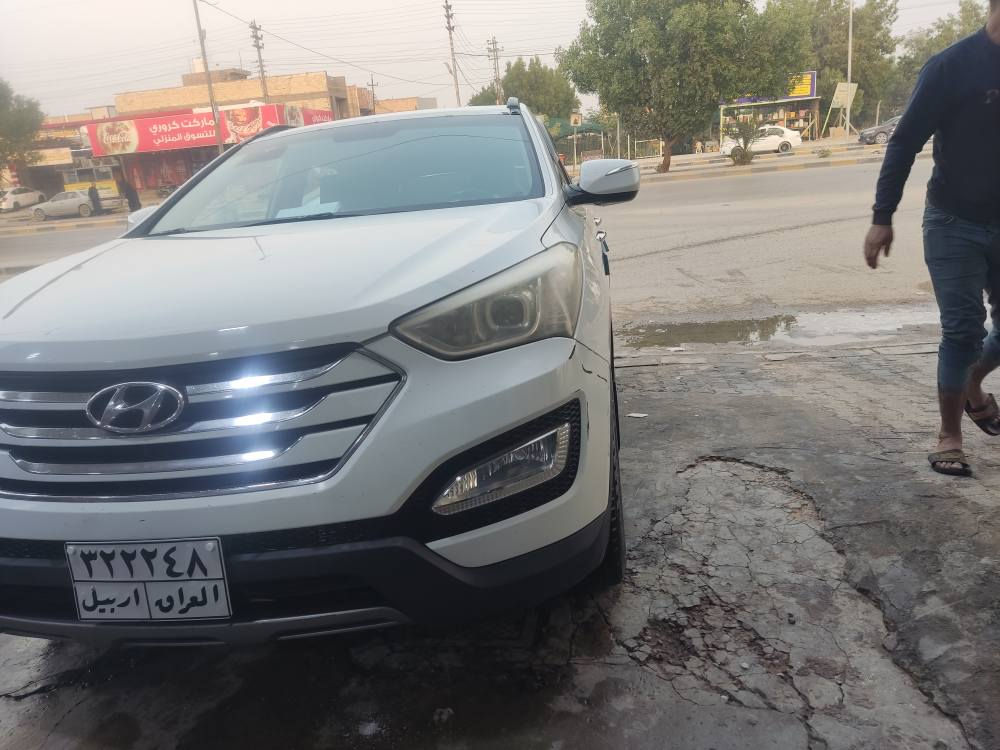 هونداي سنتافي ١٣ خليجي مكفوله بيهه رشة صبغ قليله بالباب الخلفي جهة الصدر  محرك س4 سلندر دوش  بالنجف للإستفسار *********** ابو ليان  مكاني نجف النجف, العراق
