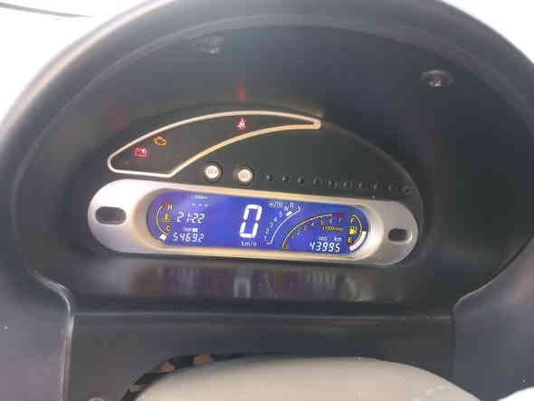 كيو كيو محرك وكير مكفولات تبريد شغال ماشيه ٤٥ الف بيها جراد رقم بغداد جديد ب ٣٢ وبيها مجال مكان السيارة بغداد الكرخ
***********
