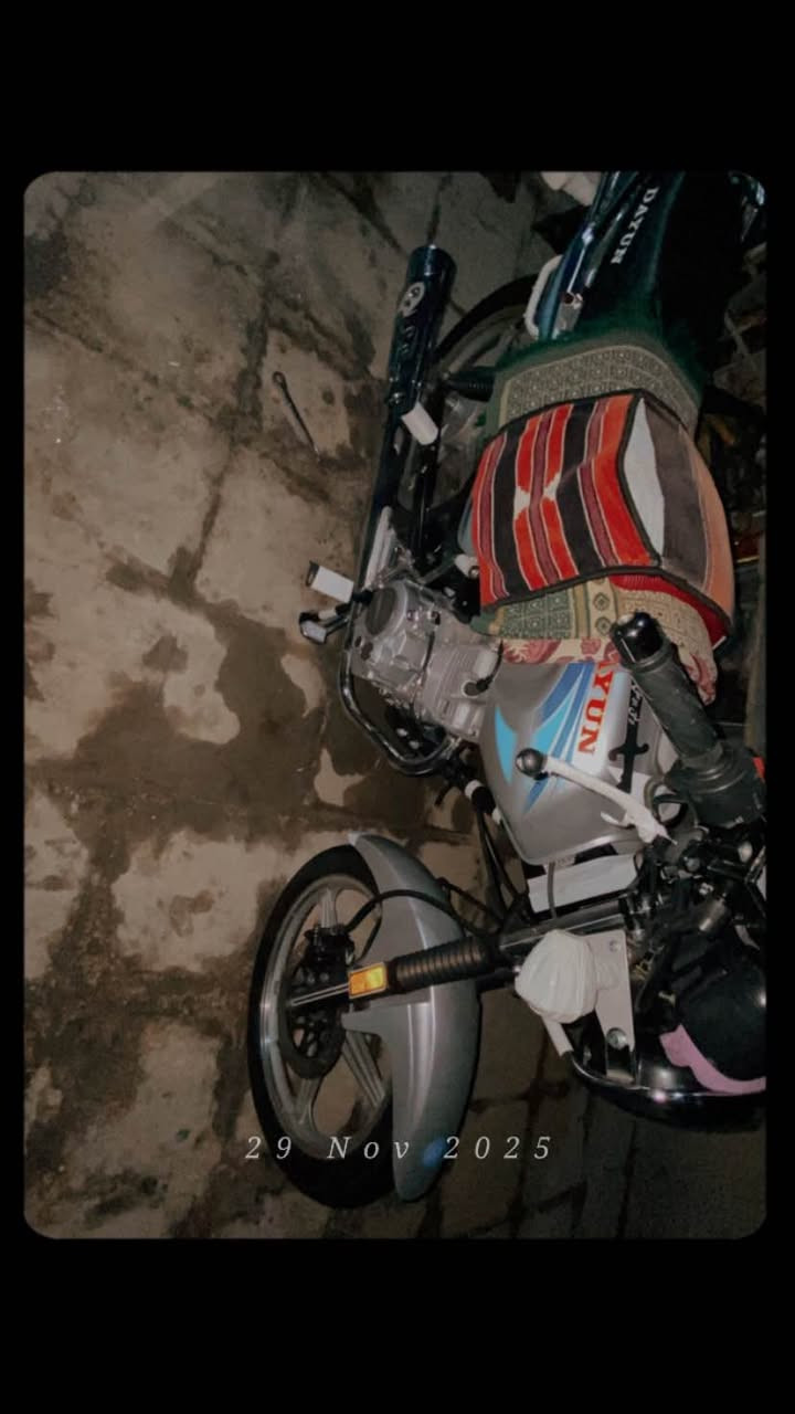 سلام عليكم الدراجه نضيفه تجي تشوفه مديل 2023 طالعه ب12 2025 يعني الدراجه صارله سنه يمي لااستفسار *********** كربلاء, العراق
