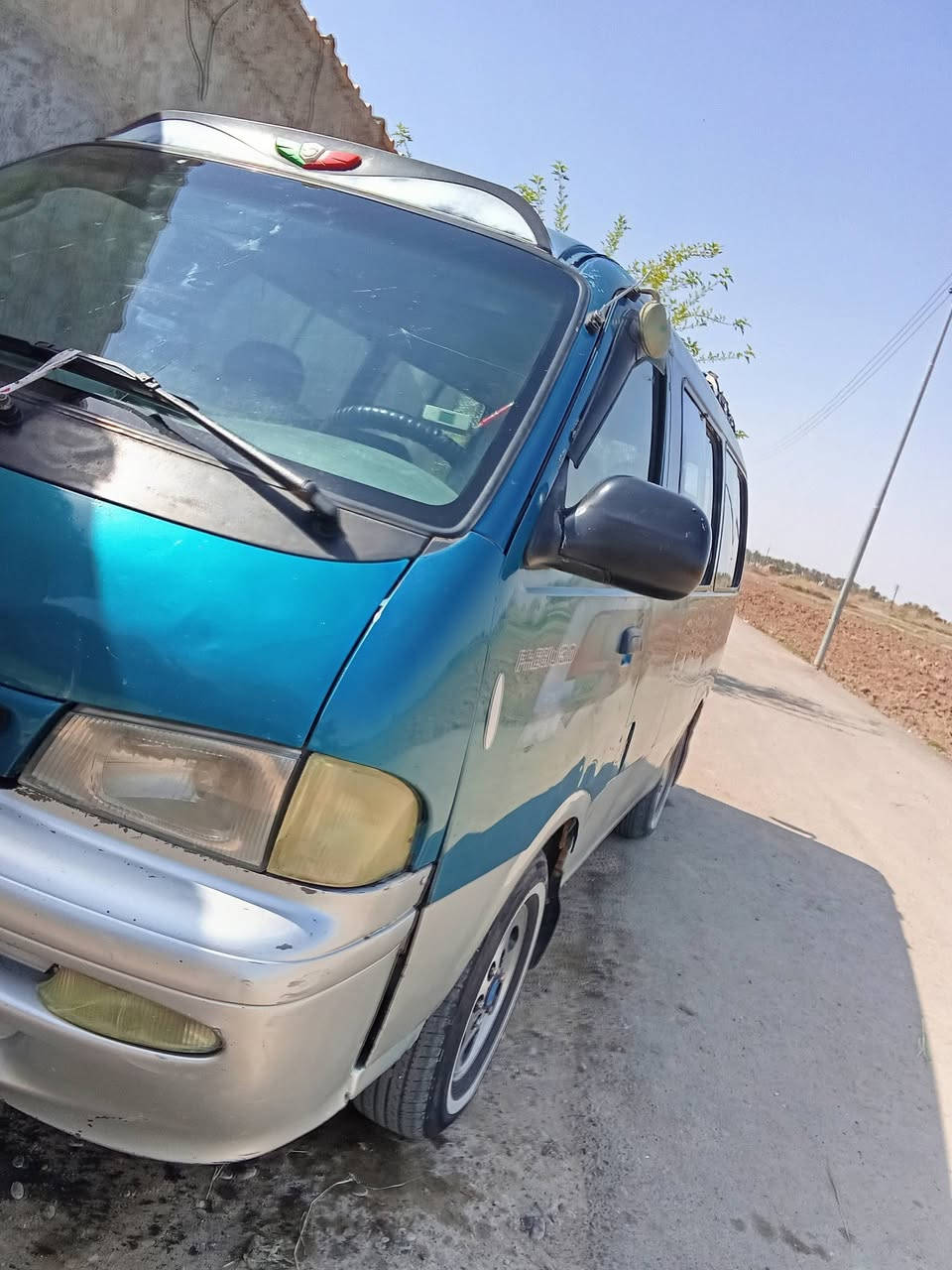 السلام عليكم كيا بريجو موديل 97 كير اكسل محرك شواصي  بلاديه بس صفحه باب سلايت صبغ جمالي رقم بغداد هاتف *********** سعر 65 بيهه مجال بسيط

