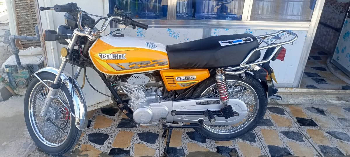 السلام عليكم دراجه سولنك تايكر موديل 23 الباب الاول الاصلي مختم دراجه نظيفه مامفتوحه جاهزه كهربائيات من كلشي شوفه عينك اوراق وكيل سكنر سعر ب 650 وبيه مجال مكان ديوانيه قضاء الدغاره..  مامتواجد خاص فقط اتصال ***********
