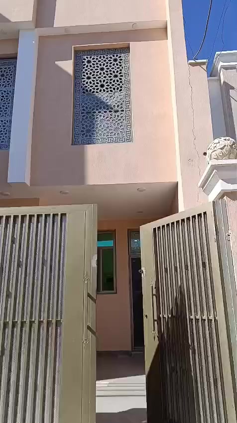 بيت للايجار ب400 رمادي 5كم  خدمات متوفرة
تواصل واتساب *********** ابو مصطفى
