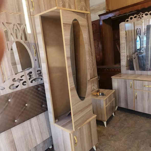 #غرفه_شغل_كركوك_مستعمله شي قليل جداً كلش حلوه ونضيفه لافتح ولا شد قطعتين يكون الكنتور 
العنوان #جلولاء سوق السبت محل ركن ابيض بصف ابو السمج بل ضبط يتوفر توصيل لجميع مناطق ديالى بسعار مناسبه للتواصل واتس او تصال 
*********** واتس 👉🏻
