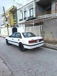 مازدا • ١٩٩٠ • تاكسي سابق