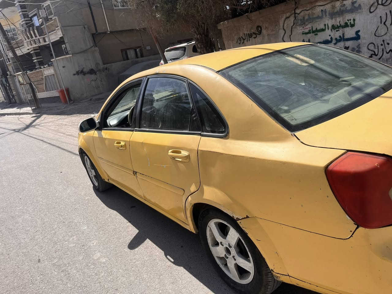 اسلام عليكم فورنزه للبيع السعر ٤٠وبيهه مجال واتساب ***********
