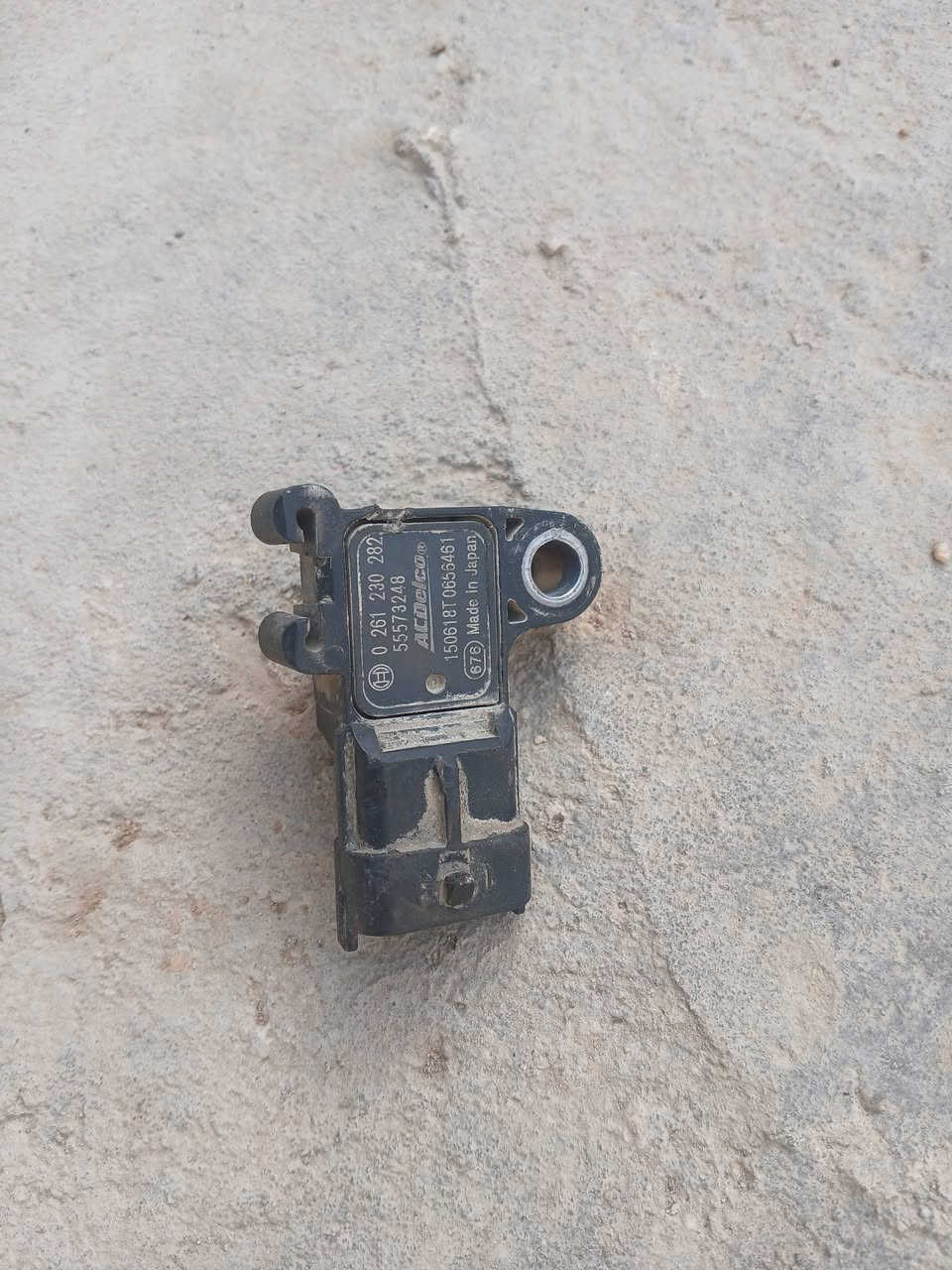 اسلام عليكم  اغراض سونك  مال محرك امريكي 1800 جويتر حاويه ومسطره نوزل هيه وضفيره مالتهن حازيه و ماب سنسر شرط اشغل تجي اشدهن يمي وتفحص يلا تطي فلوس الله وكيلك اشتريتهن انوزلات ب ٥٠الف و الجويتر ب75الف و الحساس ب 25الف   فتحتهن من مكينه مال كصه    انطيني  سعر بيهن وخذهن شلع   مكاني بغداد الدوه رقمي ***********
