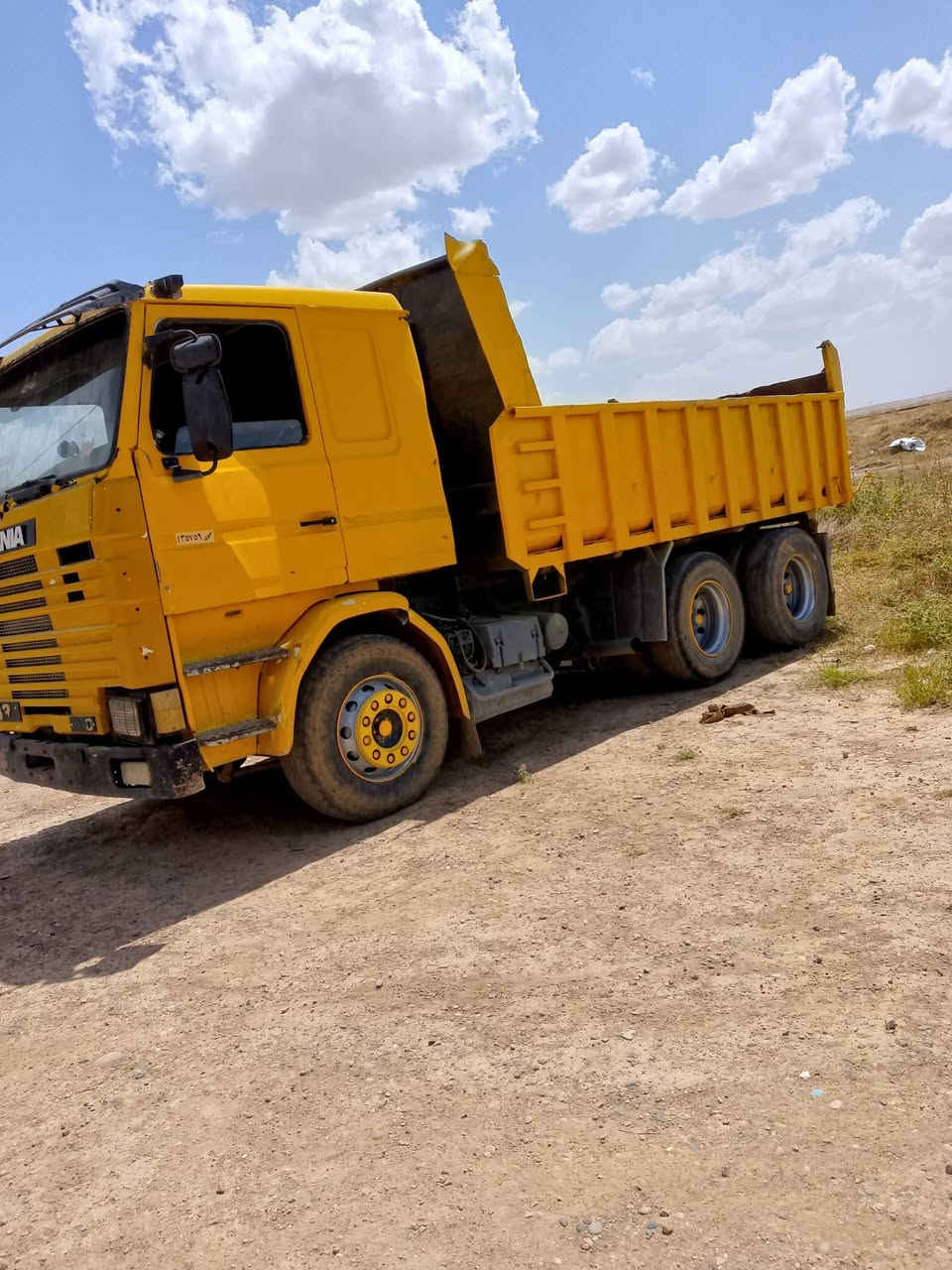 سكانيا 112 ونص رقم فحص نينوى مكينة لاصرف ولانفخ كير 5...5 سحال چوب  ..العنوان جنوب الموصل القيارة السعر 95 ورقة بيها مجال..رقم الهاتف ***********
