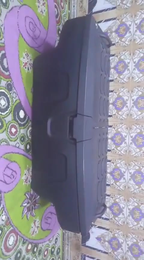 السلام عليكم صندوك بيكم  عنوان بغداد مكلف بل نشر تواصل مع هذ رقم ‏‪***********‬‏
