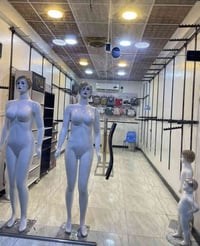 اللي أيريد ملكانات عندي نسائي. عدد2 وأطفال ومحير عدد 3 نظيفات أبيع شعل...