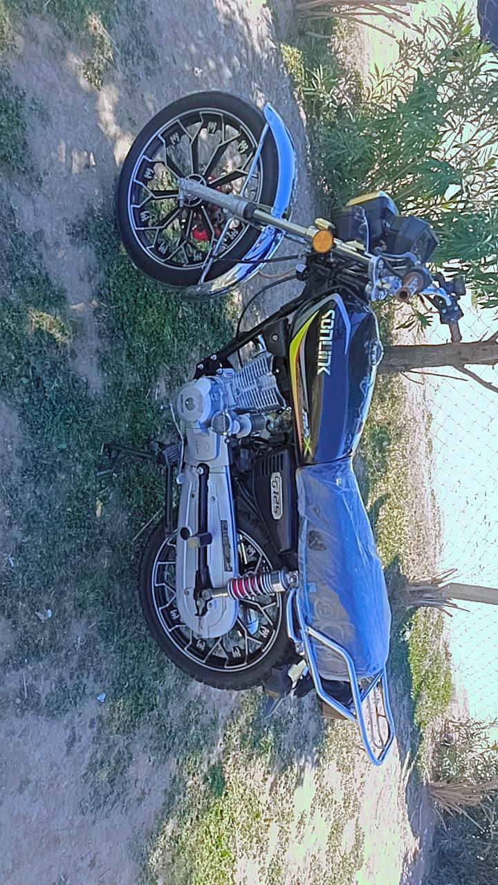 يا الله سلام عليكم دراجه للبيع سفانه موديل ٢٠٢٥مكفوله كفاله عامه أوراق كامله دراجه خير من الله بشرط انضف من الصوره كهربايات كلها شغاله السعر 750وبيها مجال شراي اتصل وبيك خير ودلل الرقم ***********
