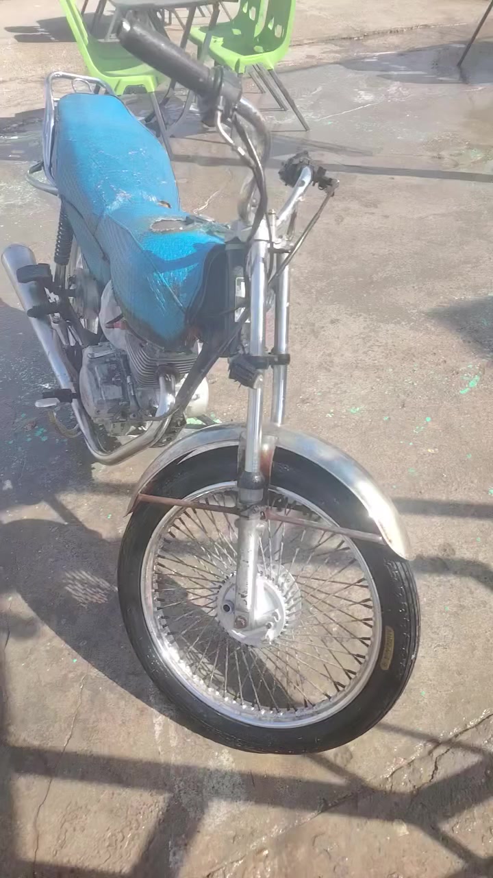 دراجه لبيع السعر ٣٥٠ لف بيه مجال بصيط مكان بغدادتاجي سبع البور ***********، ٤ كير
