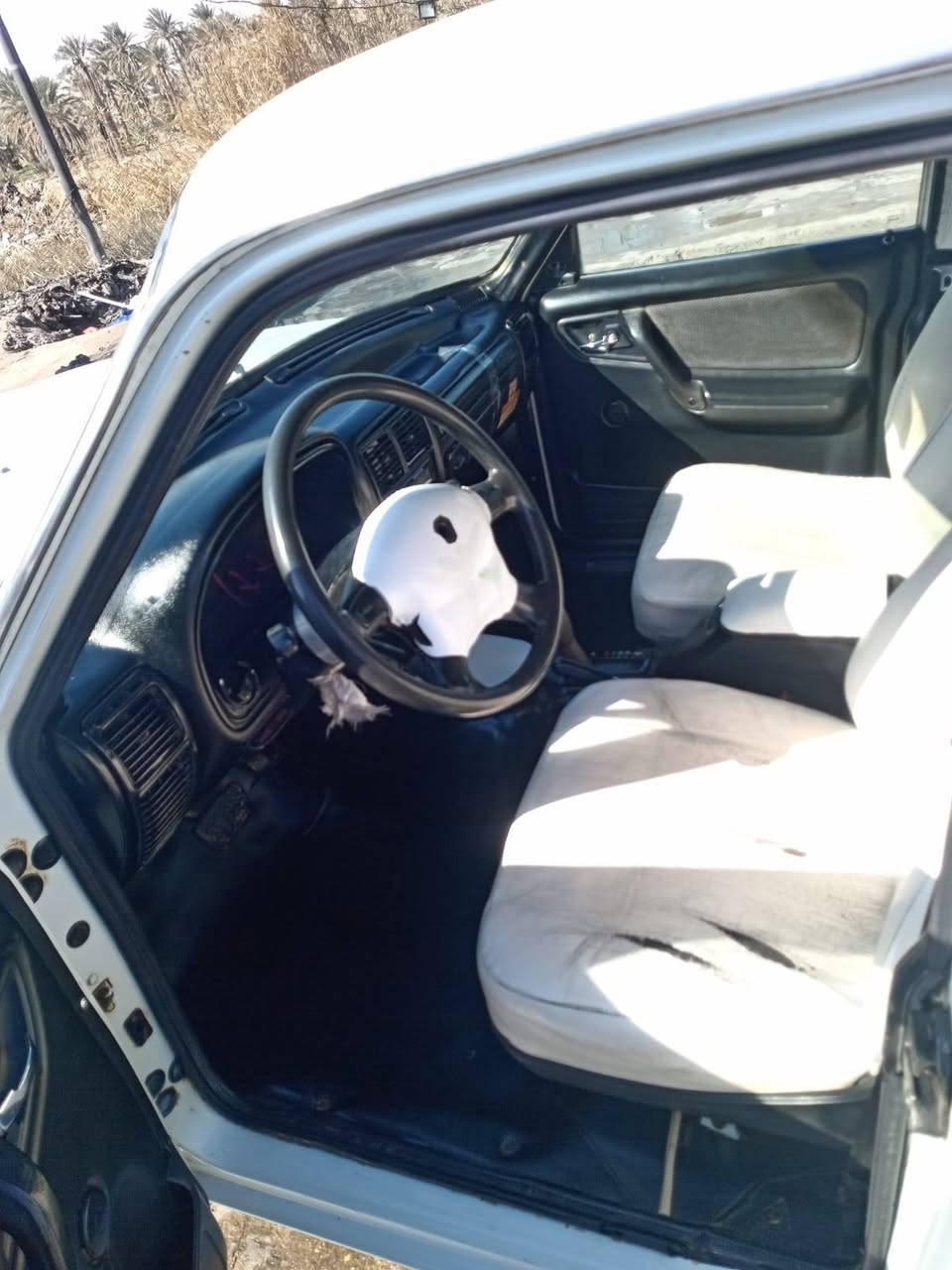 سياره فوالكه للبيع مكفوله مكينه وكير وكسن كفاله وتبريد ثلج كفاله   من صبغ وضربه بيه طخات بسيطه  ***********نتصال فقط سعر خاص ؟.؟
