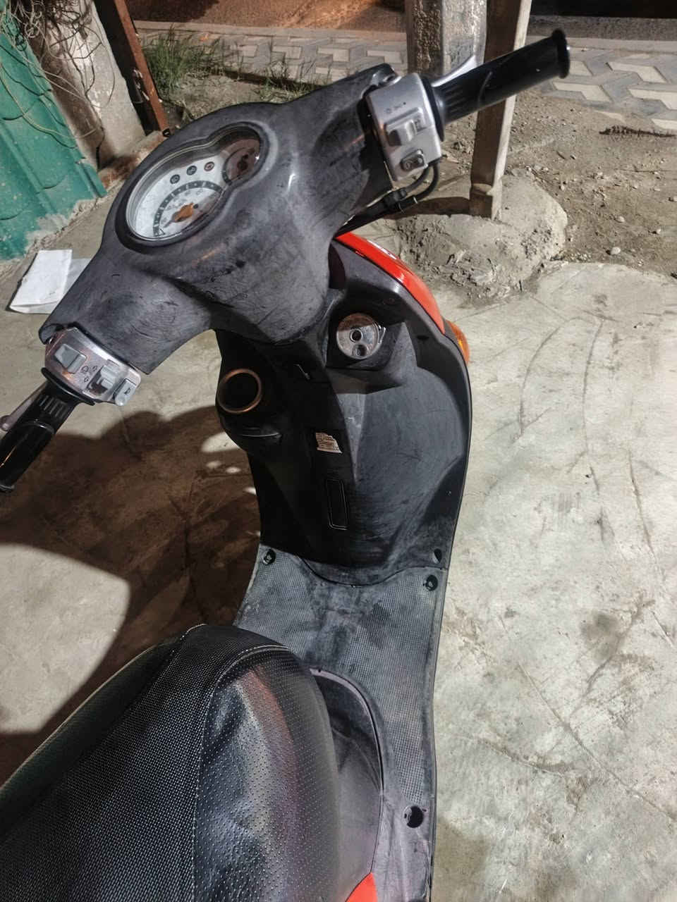 السلام عليكم دراجه فله دراجه جديده مال رمبه ختم واحد ويا المكينه للبيع سعر 750 بيها مجال مكان بغداد بلديات    او مراوس حسبه***********
