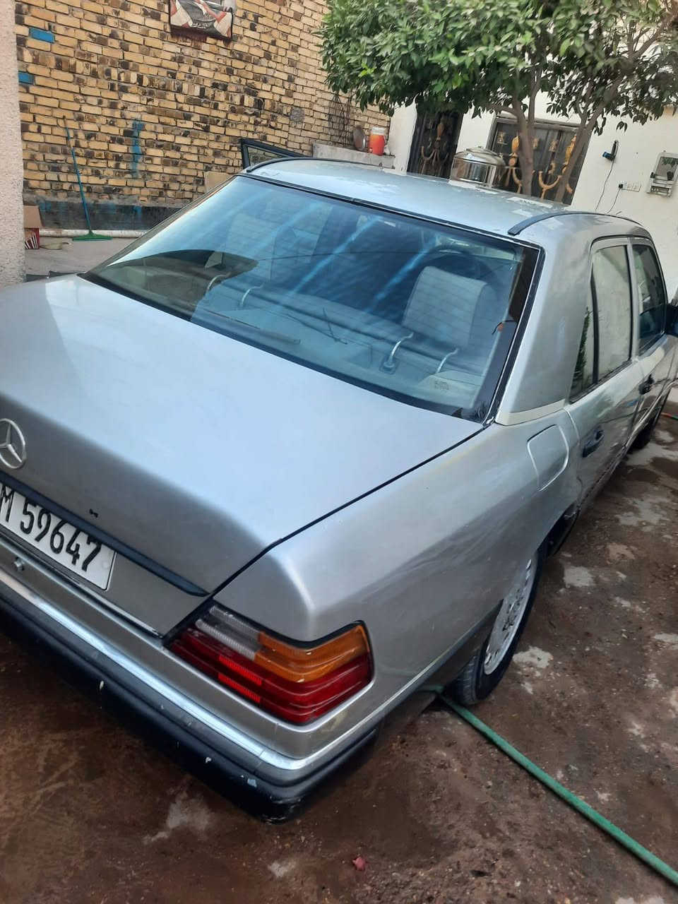 دب رقم بغداد موديل 89 محدثه 92
سنويه مشروع وطني لغاية 29 
سياره حلوه ونضيفه مال منتسب يلتحق وينزل بيها طريقها
حله موصل
محرك بطه 2500 ديلكو بحاله جيده
كير بحاله جيده
تخم تاير ممتاز
جام امامي خلفي كهربائي
تبريد شغال
حداديه امامي خلفي 75 %
غرفتها نضافتها 90%
كهربائيات شغاله من السكن الئ بك لايت
سياره مكفوله من الضربه والكصه والنقل جثه
السياره مباشر عقد مروري بدون مكاتبه و وكاله
السعر 40 وبيها مجال جدا بسيط 

السلبيات 
قاعده دبل وحده مصلحه تصليح درجه اولئ
العنوان حله الطليعه 
رقم صاحبها *********** اتصال واتساب

اخوان اي رساله ع الماسنجر ما اجاوب لانه اني ابو تبريد ومكلف بالنشر
