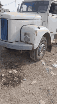 سكانيه ١١١ محرك ١٢ عادي لا بخار ولا تنقيص  قماره بابيهه اخياس عوزهه بس...