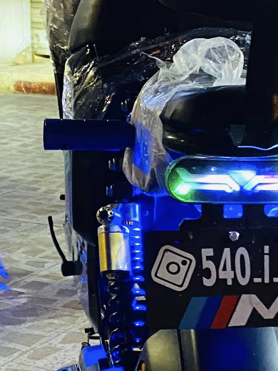 سلام عليكم ار تسعه للبيع نضافه فول بطاريت شرط عل فحص أشاير لايت علي ناصي هورن نشرات فول سرعه 109 أربع نمر سعر 370 اوبي مجال اتصل عل رقم او تدلل ***********
