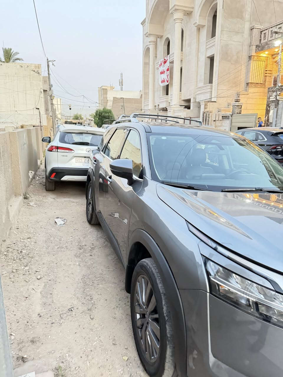 سلام عليكم مديل 2024SL فول موصفات ضربه خفيفه والسياره جديده والتصليح درجه أوله مكان السياره بغداد استفسار *********** السعر 270 بي مجال
