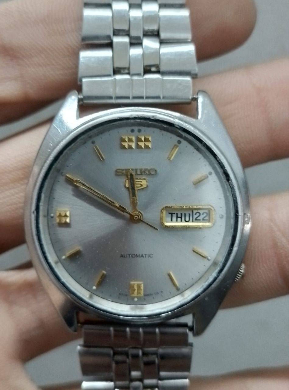 سايكو 5 ياباني 1976 مينا فضي المكينة اوتماتيك 17جوهرة🧿 شغالة بحالة ممتازة سعر 125الف مع توصيل


**إذا كنت صاحب هذا الإعلان وتريد حذفه لأي سبب، رجاءا أرسل رسالة إلى الدعم الفني**