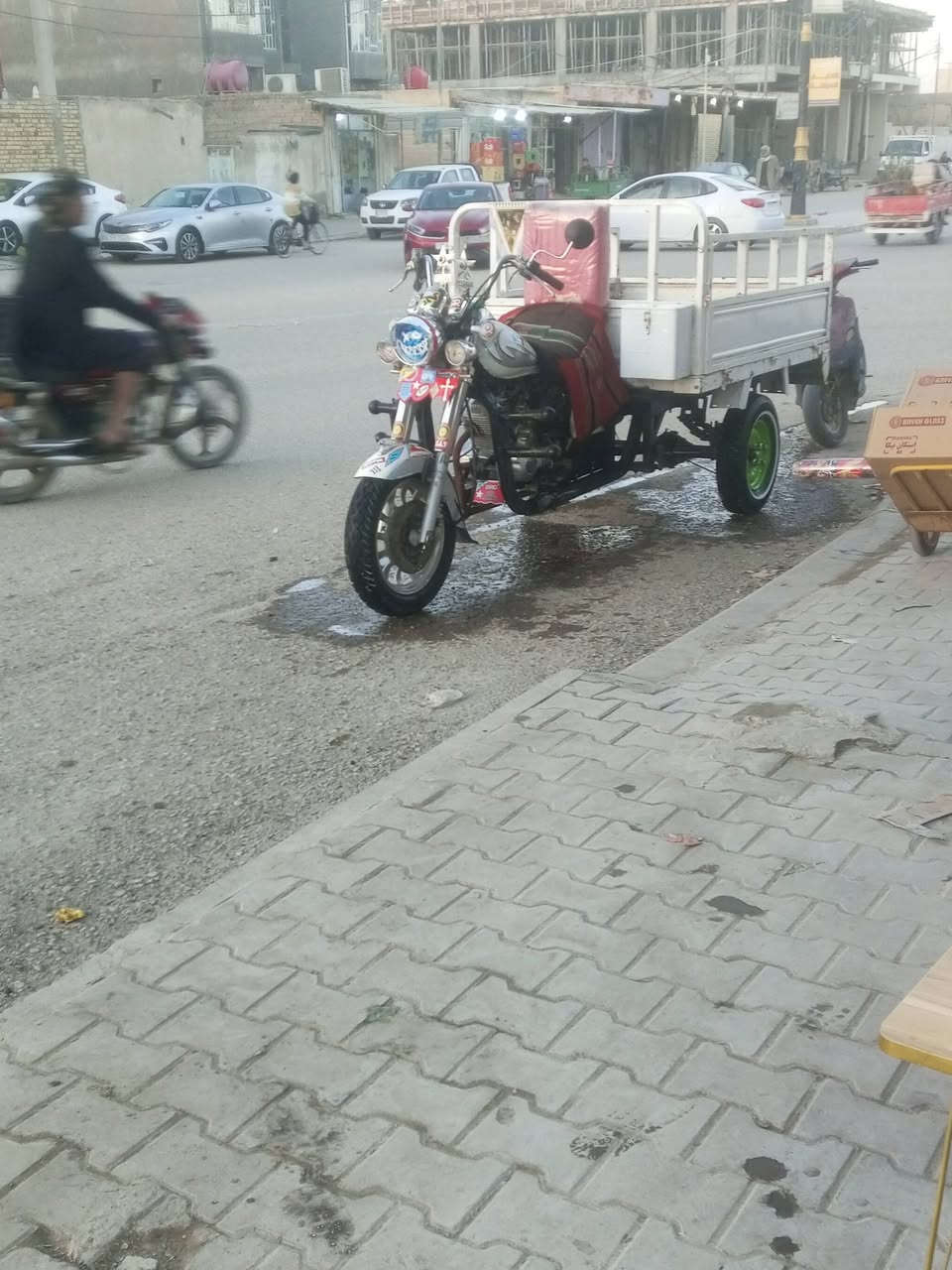 السلام عليكم ستوتة للبيع رقم اسود وسنوية موديل 2010 الشاصي مكفول. الستفسار ***********
