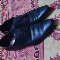 احذية جلد • توصيل متوفر