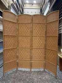 برفان خوص • ١٨٠×١٨٠سم • خناقين