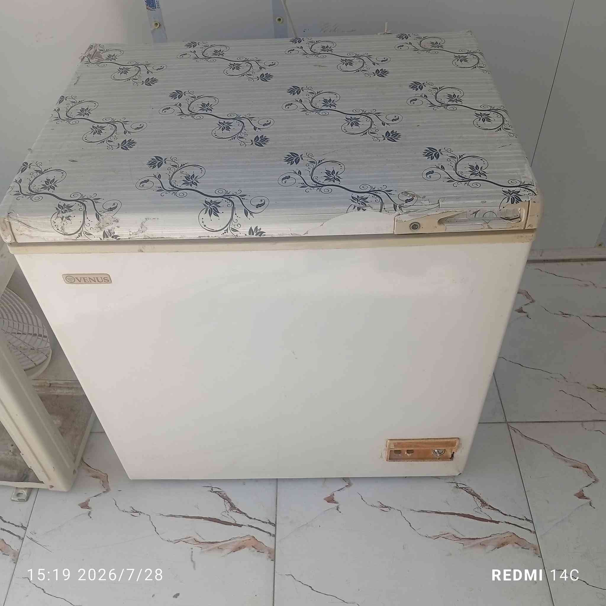 سلام عليكم ورحمه الله مجمدات للبيع سعر الوحده 100 شرط الشغل والضمان العنوان بصره جمعيات قرب جامع موسى الكاظم رقم الهاتف ***********📞📞📞
