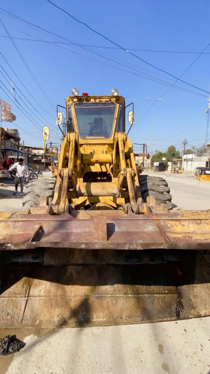 شفل للبيع مديل 79 محرك B بريك اربع رقم نجف بسمي سنويه ل 27  تصال ***********
