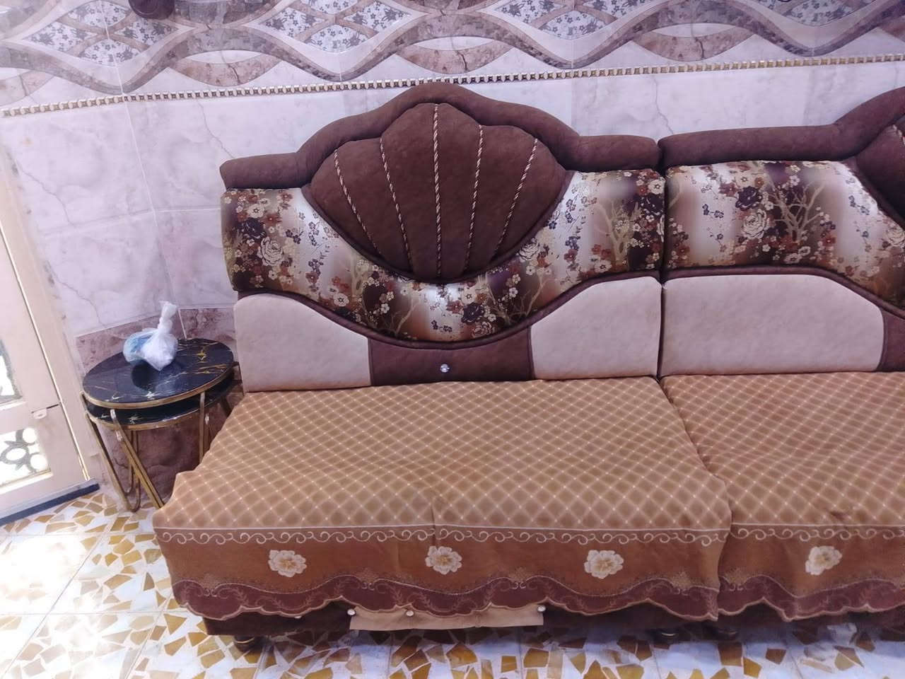 للبيع  طخم فصال عراقي ثقيل درجه اولى سعره 500 وبي مجال قليل  مستخدم قليل. للاستفسار *********** غير موجود عالفيس
