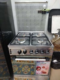 طباخ ٤عيون • ٦٠×٦٠ • نظيف مستخدم قليل