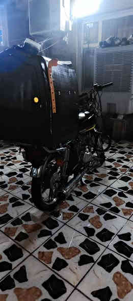 السلام عليكم دراجه سيفان للبيع 5 كير دراجه نقوصات بسيطه اشاير ولايت على باتري 
مكينه حلوه سعرها 350 اني مكلف بل نشر اتصال فقط او واتساب خاص ماكو 
( الصندوك مو وي الدراجه) 
***********
مكاني حي الجهاد
