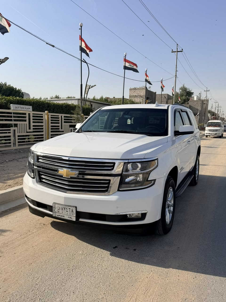 تاهو 2019 للبيع 
 
لون ابيض 
وارد امريكي
ماشية 92 الف ميل
داخل جلد
كشنات اماي كهرباء
حساس خلفي
كامره خلفيه

تخم تاير جديد
حداديه جديده
دوشمه كشنات
كير جديد 
محرك كفاله 
تبريد وكهرباء كلها شغاله 

السيارة بيها جاملغين امامي وبنيد صبغ 
وبيها طخات وسونارها موجود 
رقم بغداد بأسمي تحويل 
مكانها (البصرة-الزبير)
سعرها $320 ورقة وبيها مجال 
للاستفسار 
‭***********‬ 
متوفر اتصال + واتساب
