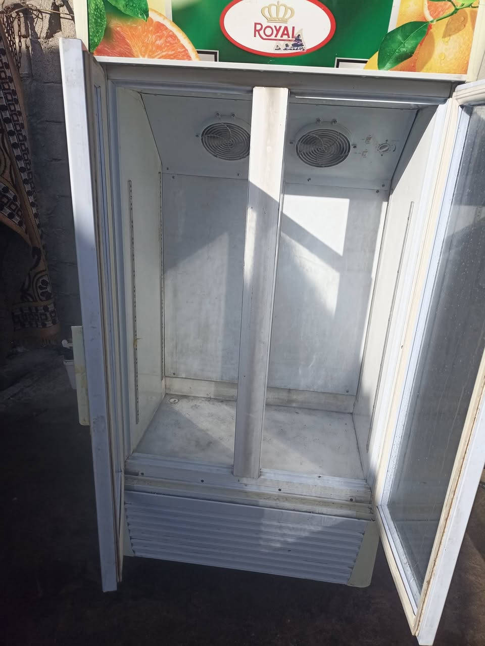 السلام عليكم عارضه بابين جديده شرط تجميد فول ضمان السعر 350وبيه مجال مكاني بصره قبله ***********
