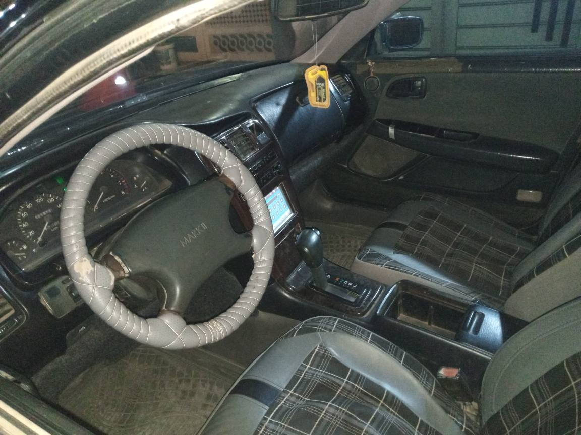 سلام عليكم ورحمه الله وبركاته 

مارك مديل 93. سياره كفاله من كلشي لا  كص ولا نقل جثه مكفوله من لضربه لقويه 

تخم تاير حداديه نضيفه. كهربائيات كلهن شغالات 

سياره رقمه بغداد. مالكه بل نجف بحي الوفاء. سنويه لحد 28. غرامات معليه ولا ربع سياره  خير من الله. تجي وشوف 

سعر  55 وبيه مجال لطيبين 

مكاني نجف حي ميسان 

رقمي للتواصل *********** النجف, العراق
