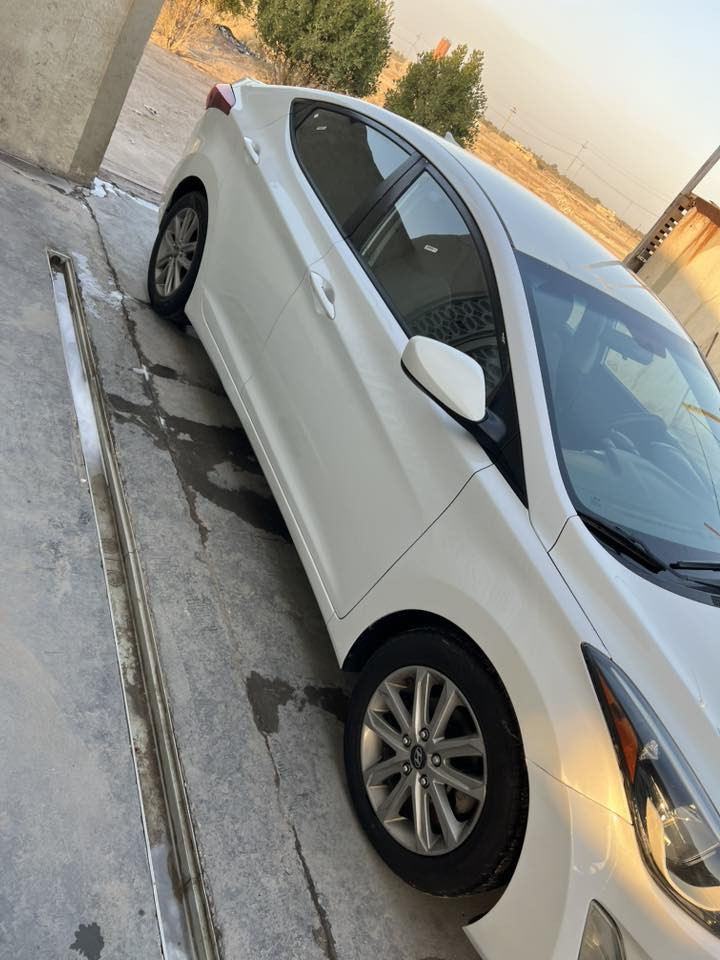 السلام عليكم هونداي النترى 2016 سياره جاهزه وحلوه حره تحويل ثاني اخوان ابيعك اصوليات وعيب شرعي اكفله الك كصه كلبه جفيه هذني عليه باقي عليك ضربه صبغ السعر 105 وبيه مجال قليل مكاني ناصريه سوك الشيوخ ***********
