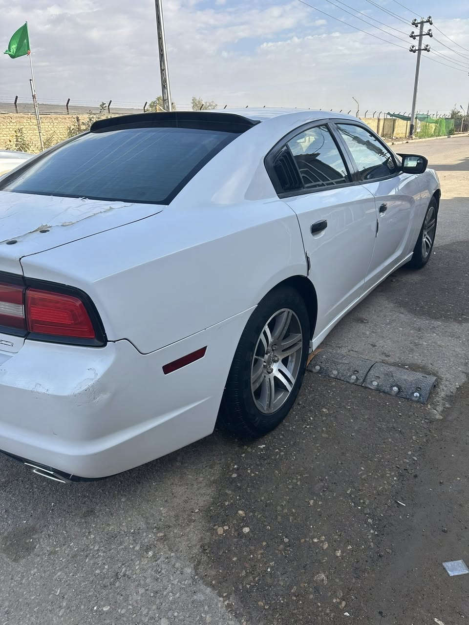 اللهم صل على محمد وآل محمد موديل 13 وارد امريكي السونار مرفق بل صور مكاني ميسان السعر 138 وبيهه مجال بسيط السياره جاهزه واحله من الصور ***********
