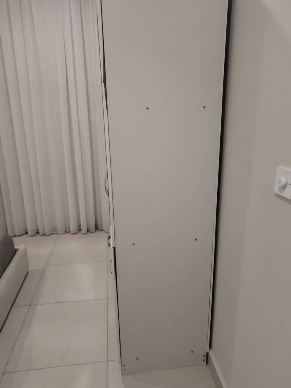 كنتور للبيع
مثل ما وضح بالصور 
السعر 100
مكاني مجمع السلام السكني الجديد 
للاستفسار الاتصال على الرقم
***********
