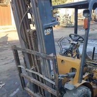 رافعة شوكية ٢٫٥طن • ميتسوبيشي • كربلاء حي الصناعي