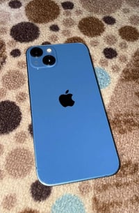 ايفون 13 عادي ذاكره 128 بطاريه 95‎%‎ نظافه 100‎%‎ فقط مبدل بطاريه من خ...