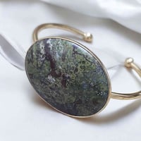 اسوارات • احجار كريمه • توصيل